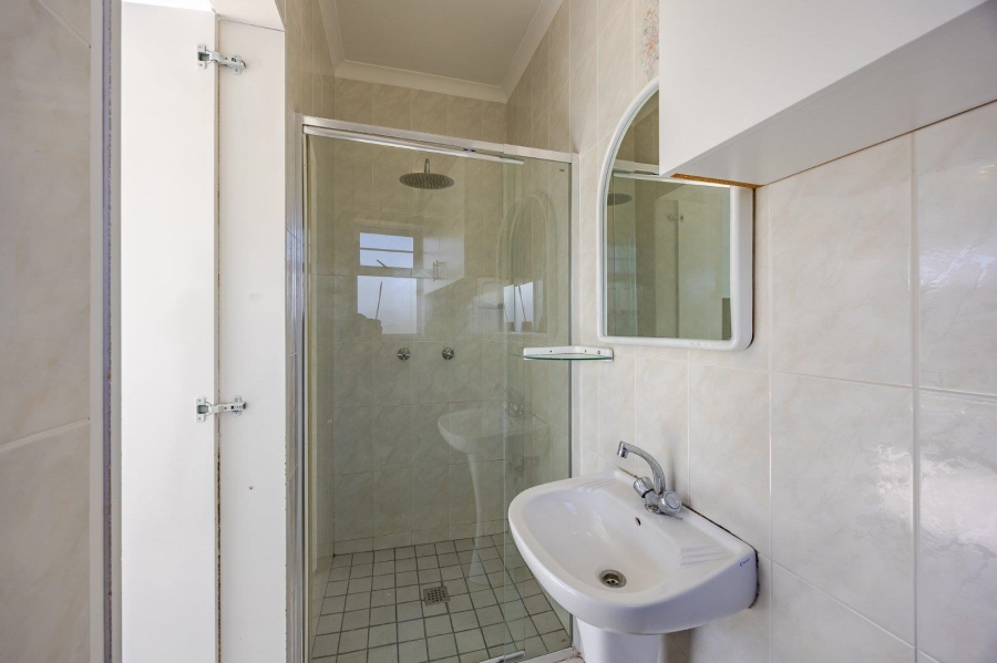 4 Bedroom Property for Sale in Zeekoevlei Western Cape